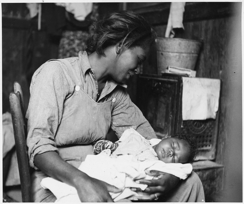 heartbreaking-pics-of-the-great-depression-reveal-miserable-and-squalid